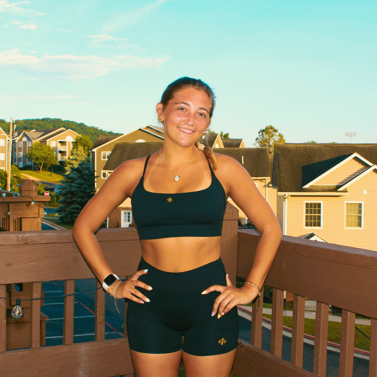 Strappy Criss Cross Yoga Sports Bra